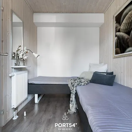 Nyaraló Backbord Marina *