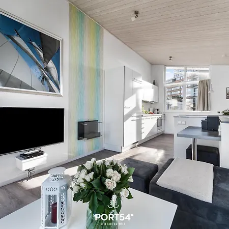 Holiday home Backbord Marina